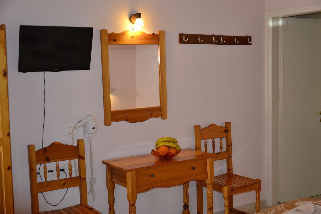 Geroulis Stefanos Studios Vasiliki  Bagian luar foto